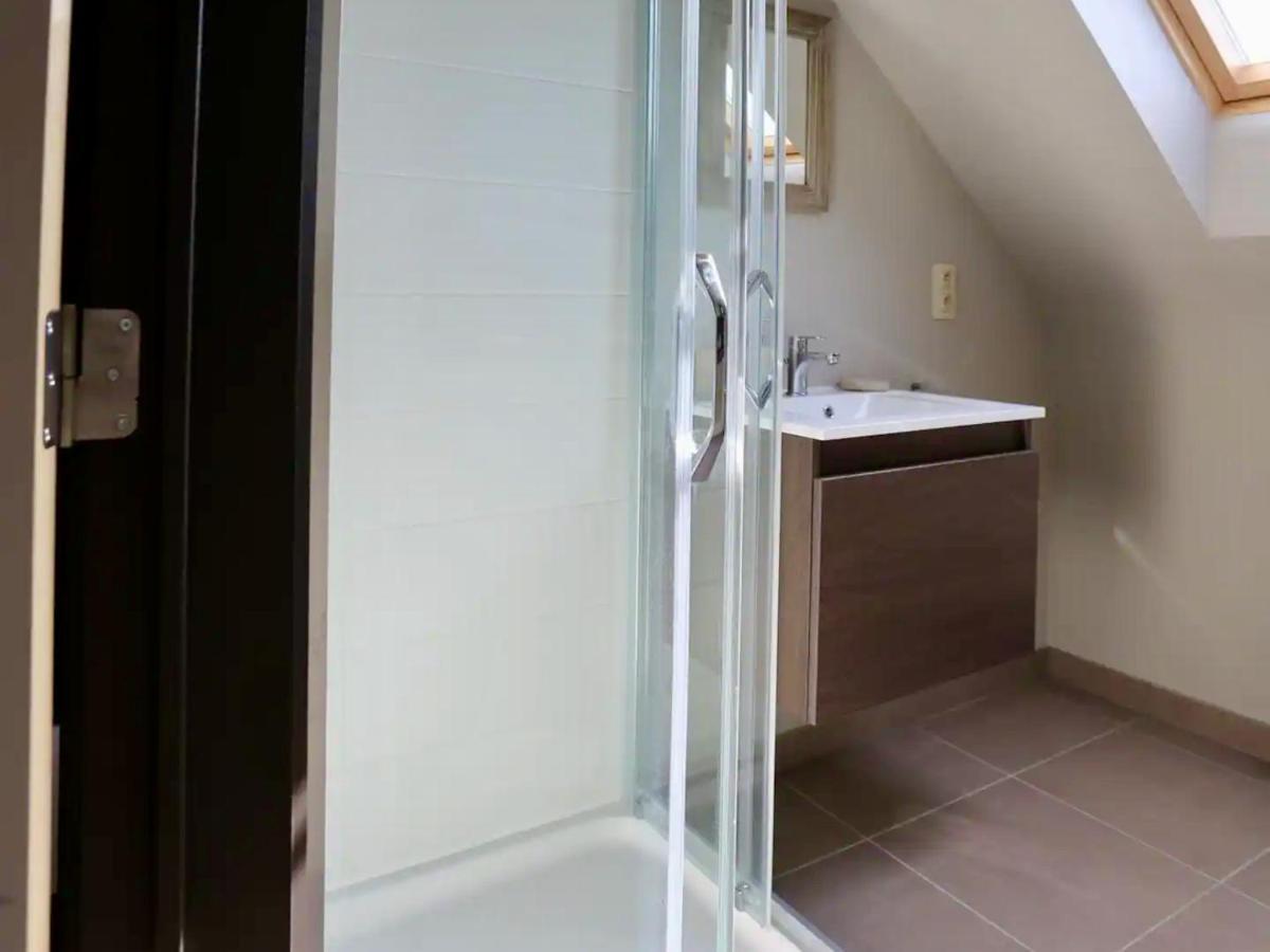 Loft En Duplex Avec Terrasse 3 Chambres Proche Pairi Daiza Mons Exterior foto